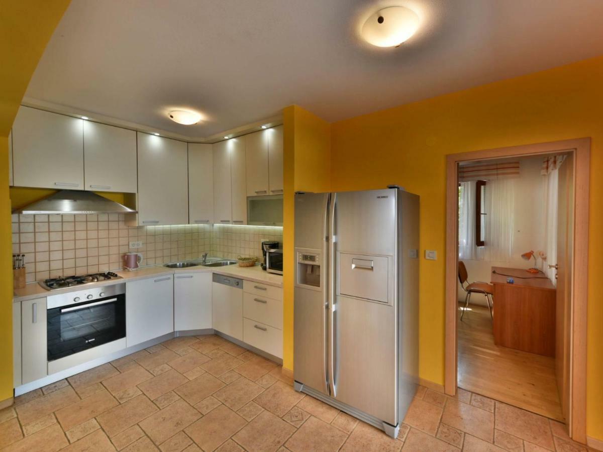 Villa Yellow House By Interhome Diklo Dış mekan fotoğraf