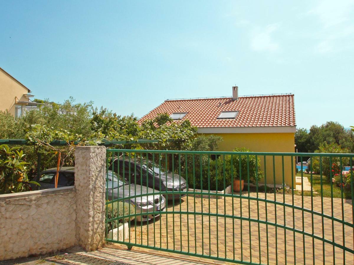 Villa Yellow House By Interhome Diklo Dış mekan fotoğraf